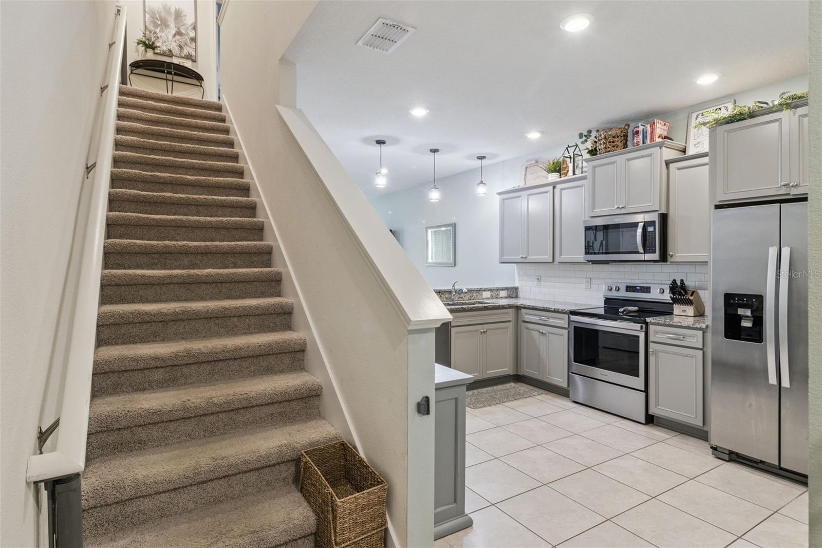 REGO PALMS - Residential