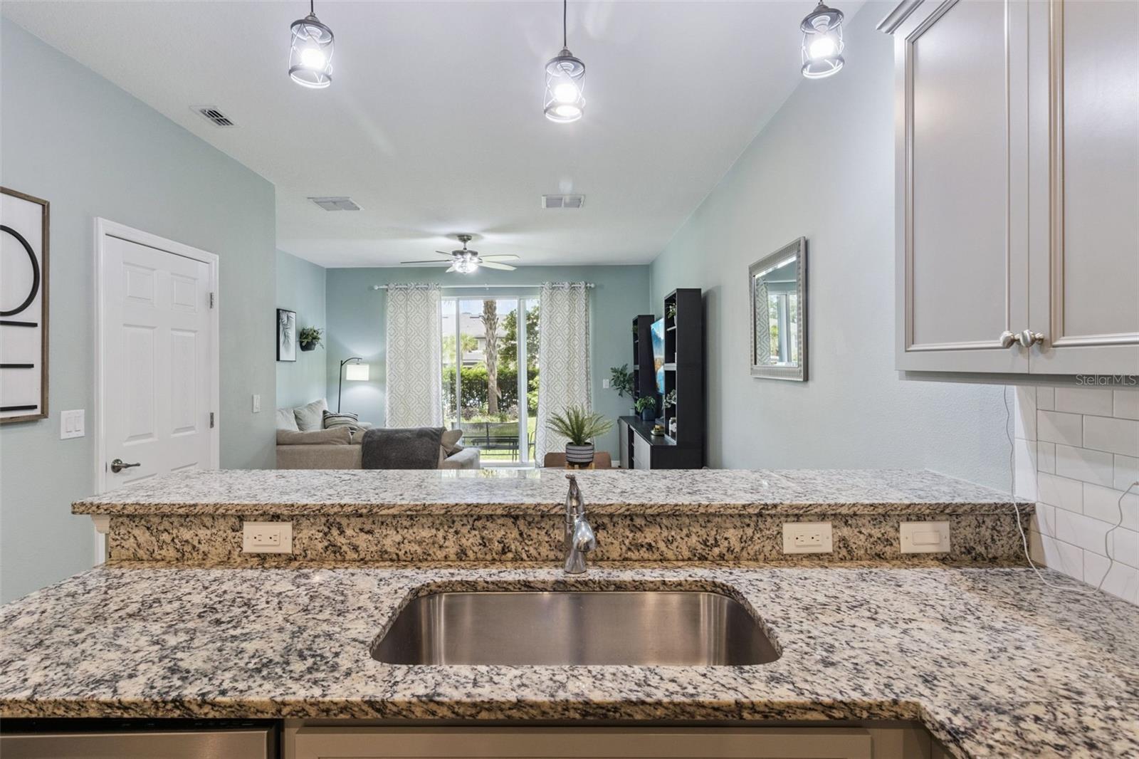 REGO PALMS - Residential