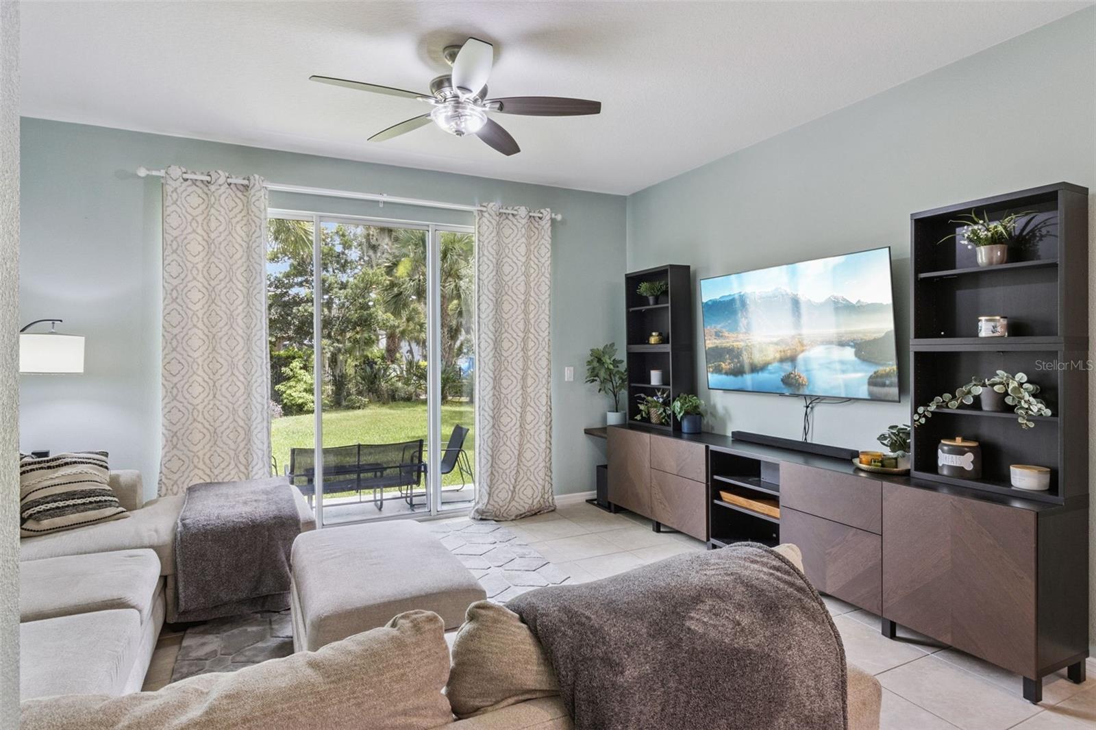 REGO PALMS - Residential