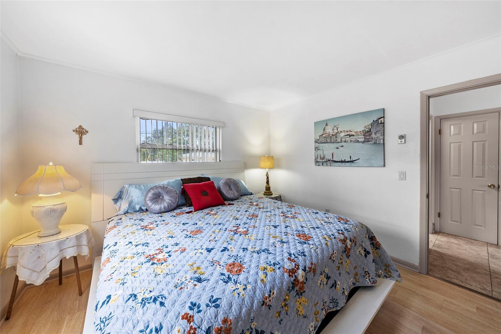 OAK LAKE ESTATES - Residential