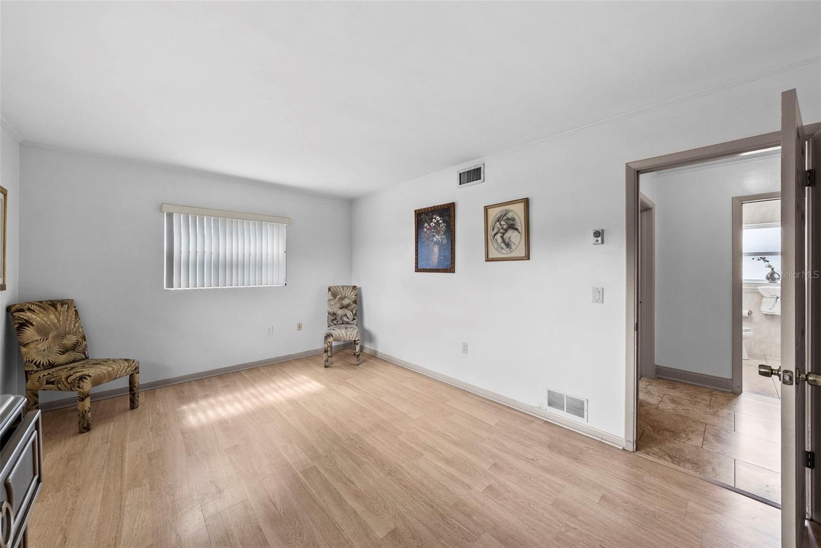 OAK LAKE ESTATES - Residential