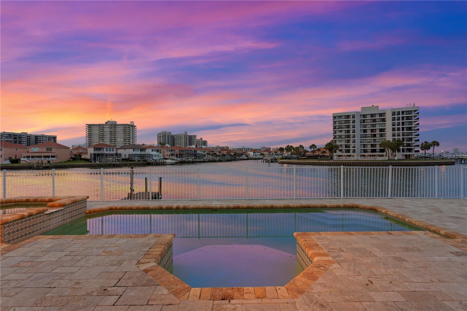 BILTMORE ISLES - Residential