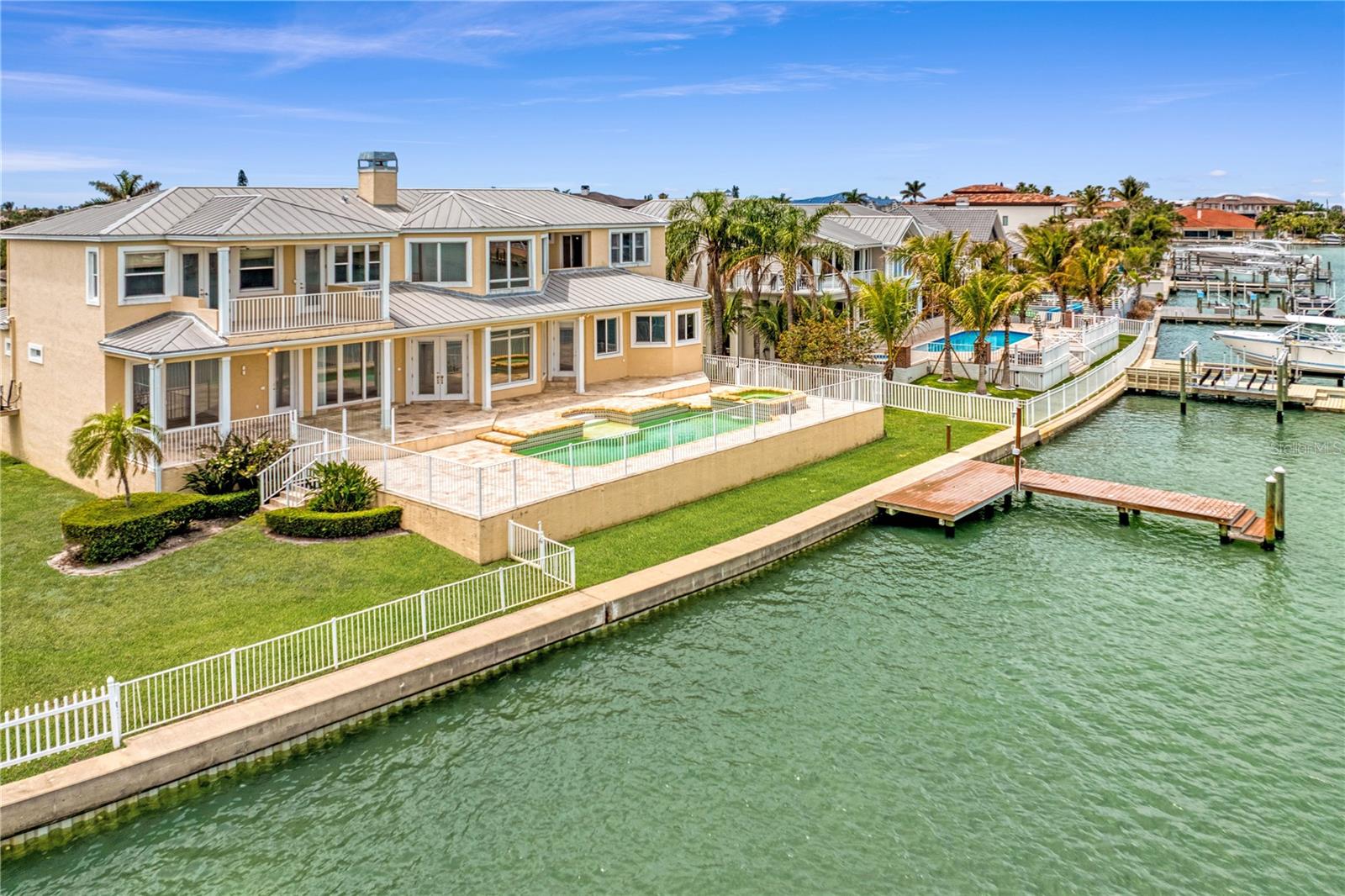 BILTMORE ISLES - Residential