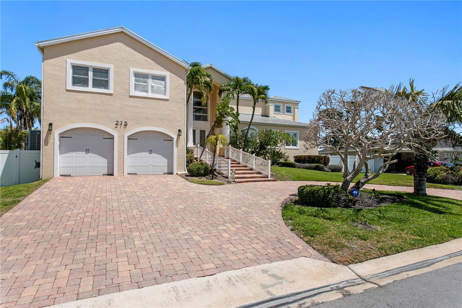 BILTMORE ISLES - Residential