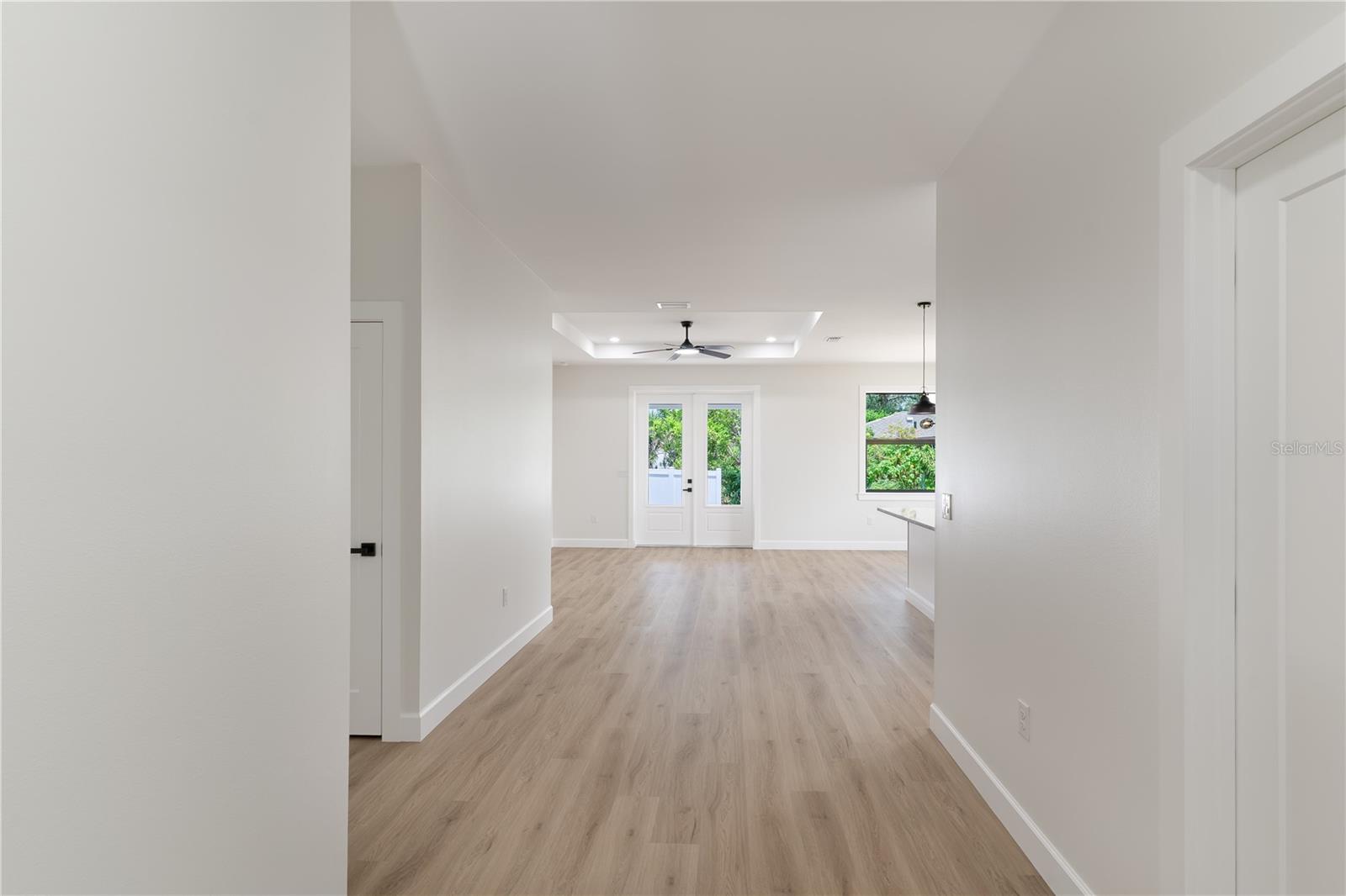 SOUTH VENICE - Residential
