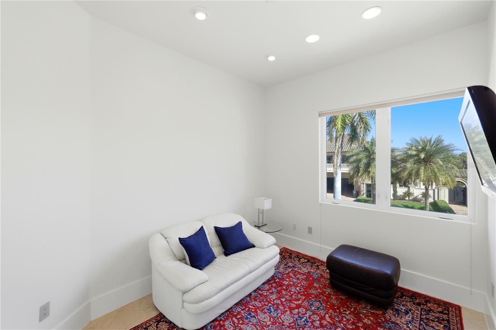 ESPLANADE ON THE BAY - Residential