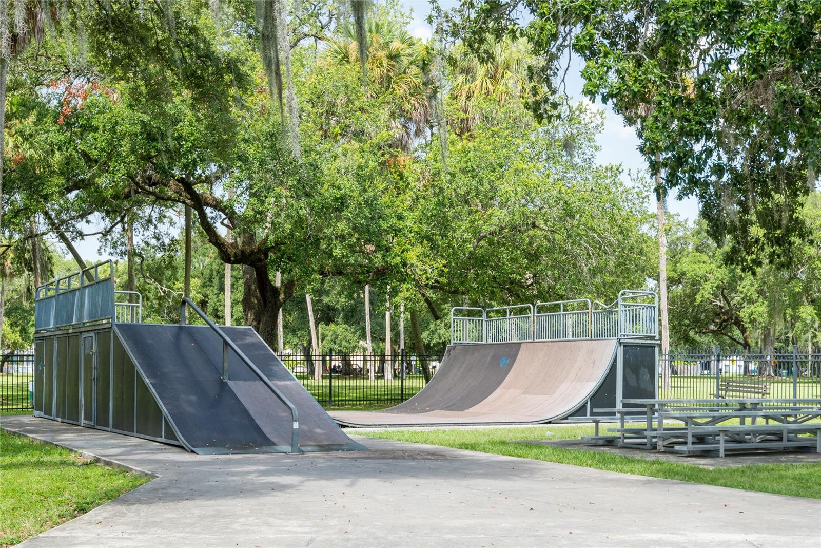 EAST TAMPA BLOCKS 1 TO 40 - Land