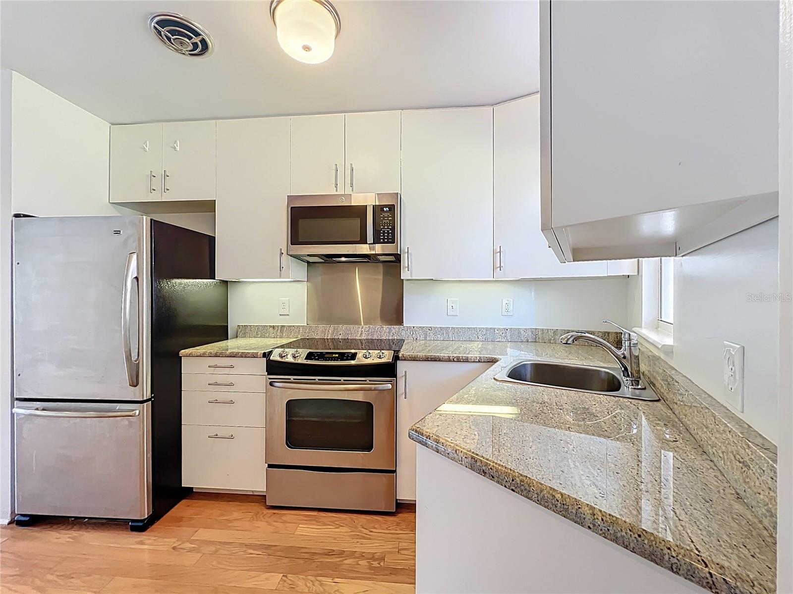 PARK AIRE CONDO - Residential Lease