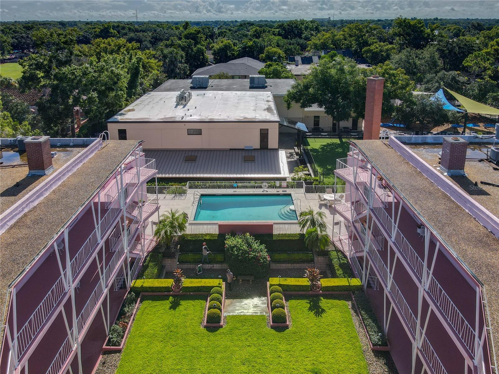 PARK AIRE CONDO - Residential Lease