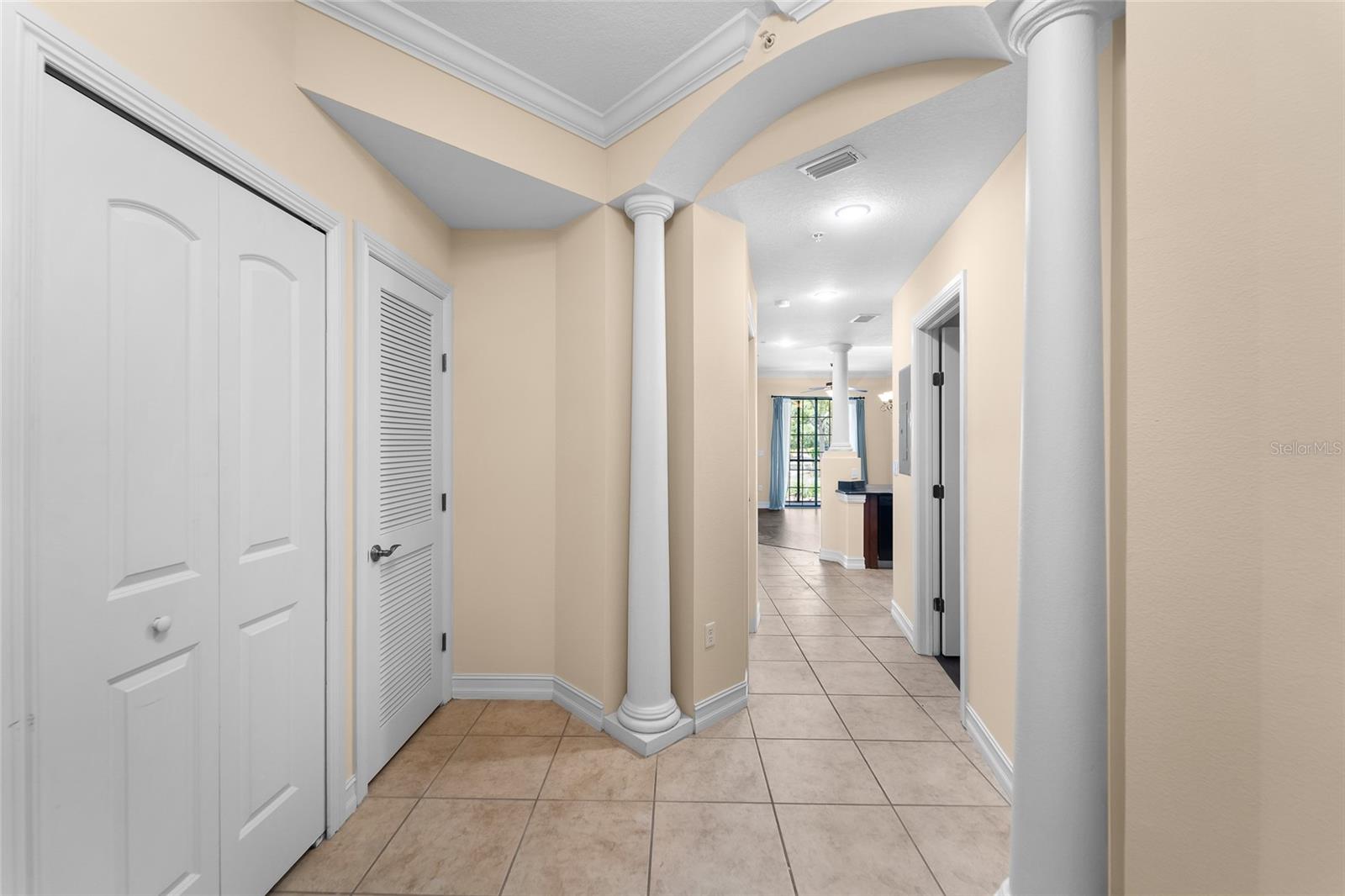 EMERALD GREEN VILLAS A CONDO - Residential