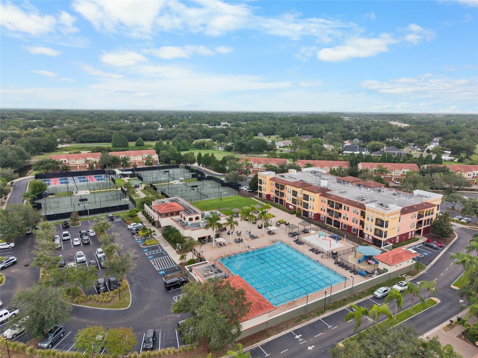 EMERALD GREEN VILLAS A CONDO - Residential