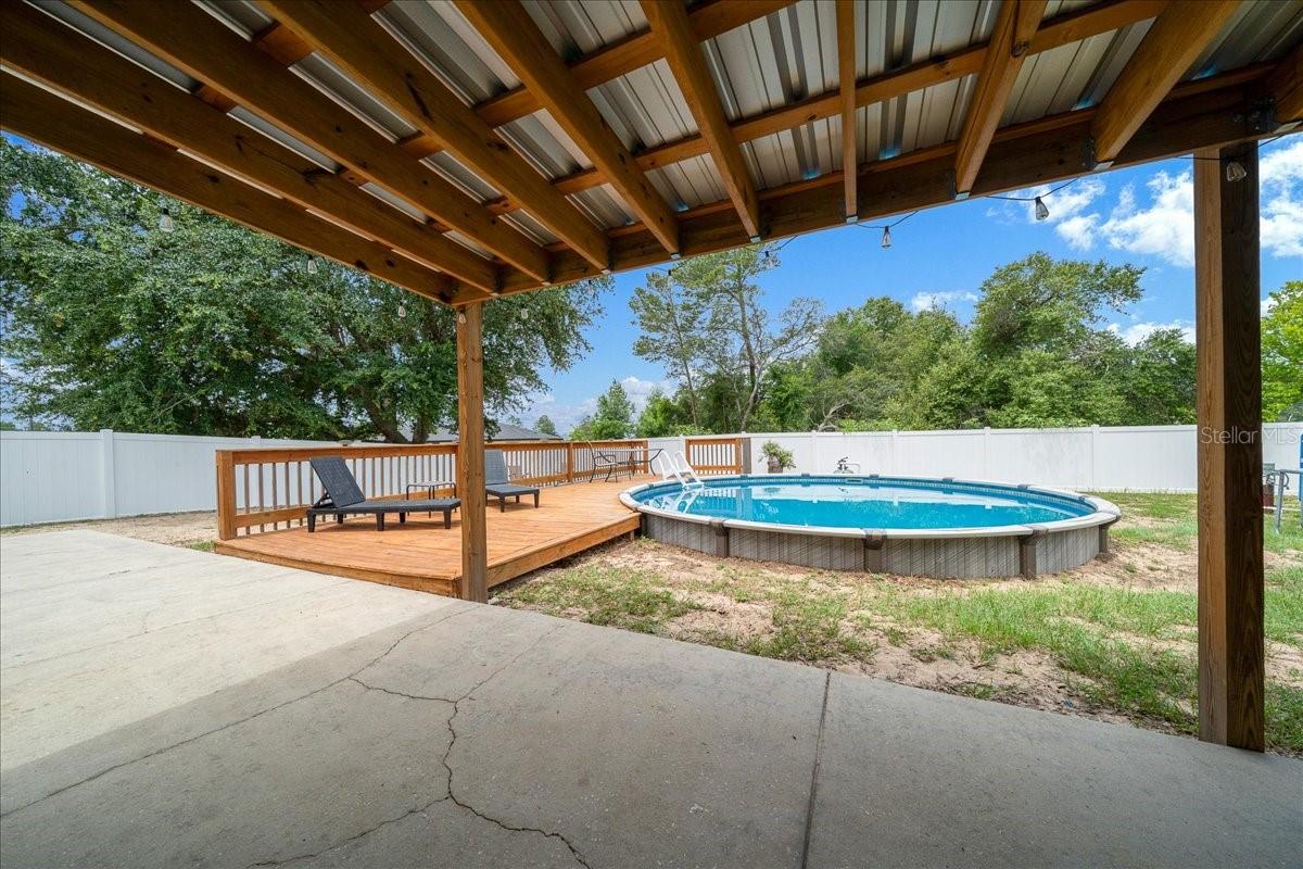 SILVER SPRINGS SHORES - Residential