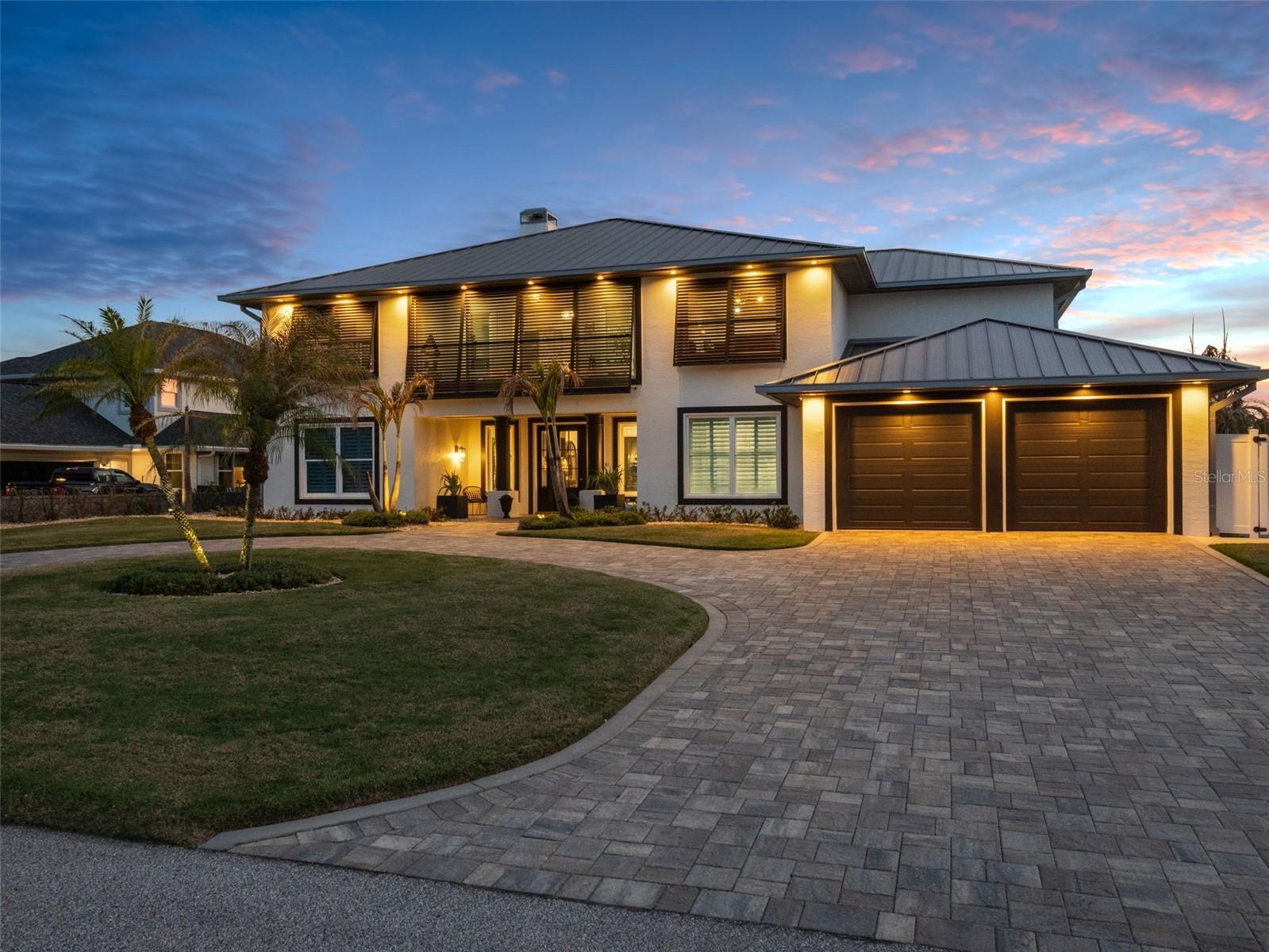 YACHT CLUB ISLAND ESTATE - Residential