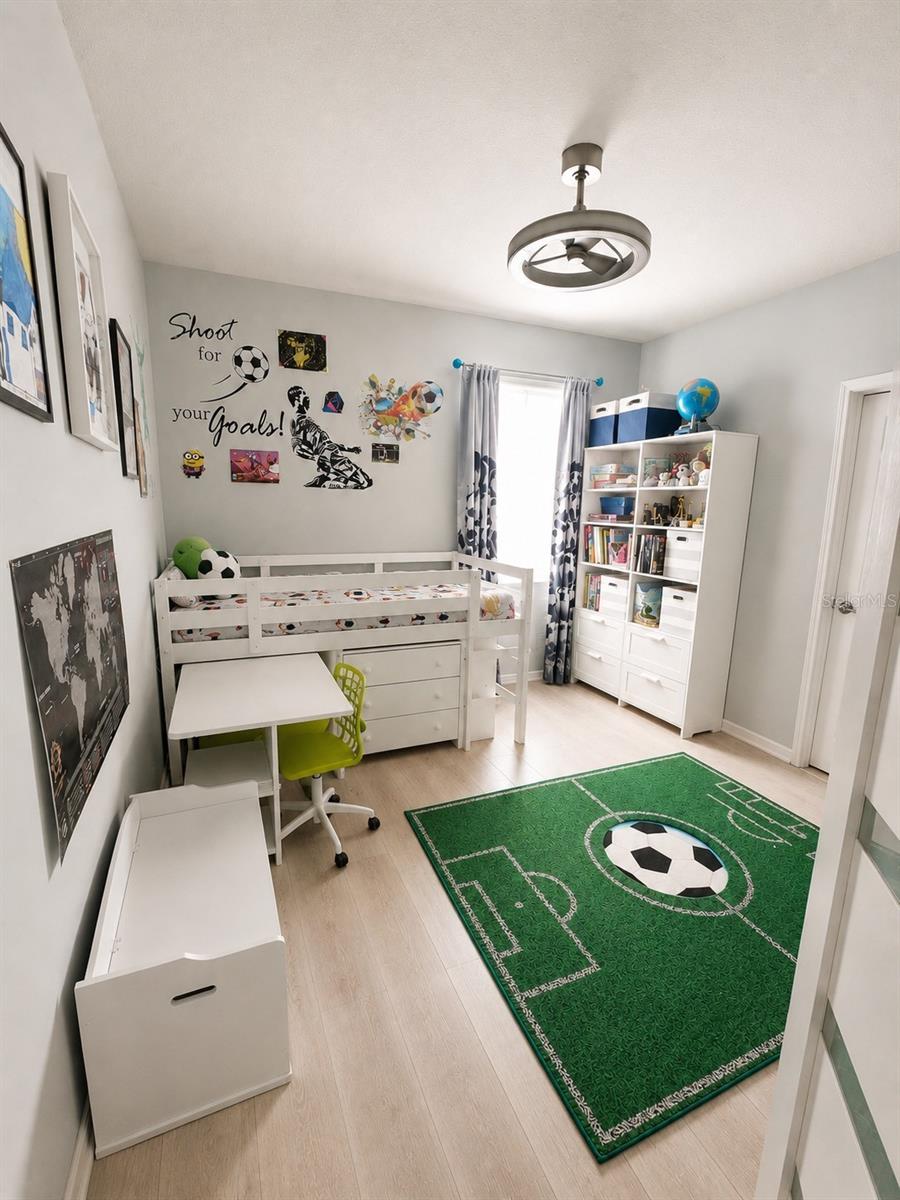 PARK TRACE ESTATES - Residential