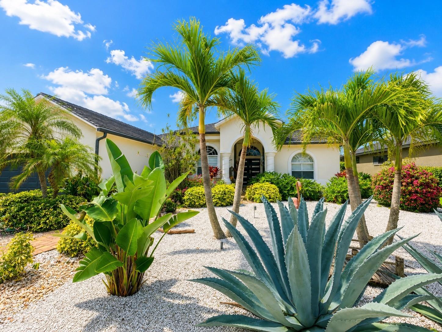 PARK TRACE ESTATES - Residential
