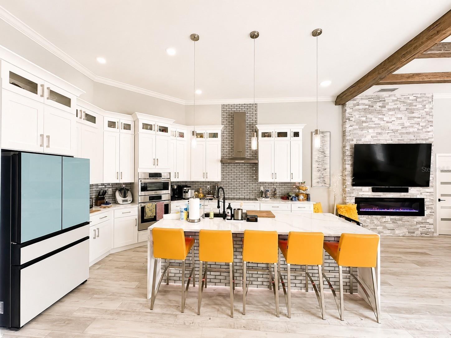 PARK TRACE ESTATES - Residential