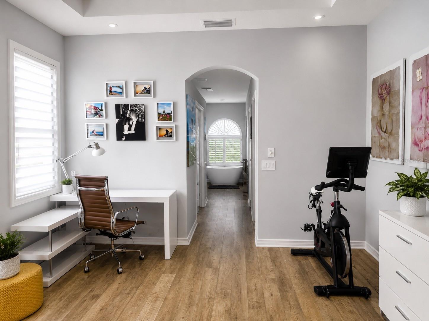 PARK TRACE ESTATES - Residential