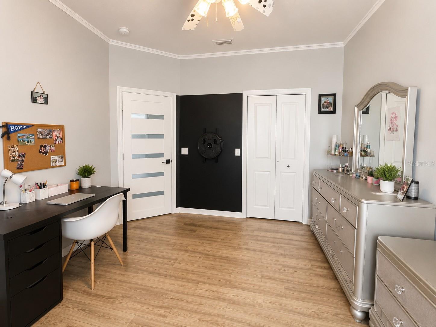 PARK TRACE ESTATES - Residential