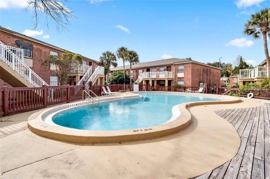 CARRINGTON PARK A CONDO - Residential