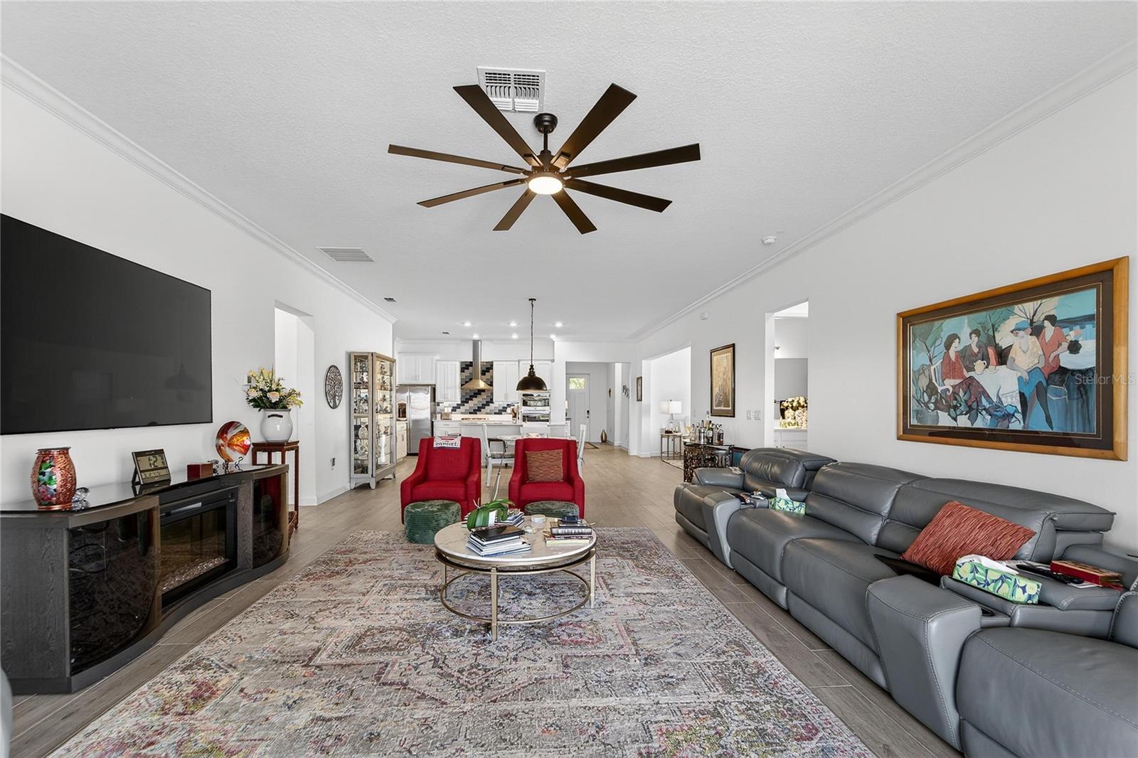FOREST BROOKE ACTIVE ADULT PH - Residential Lease