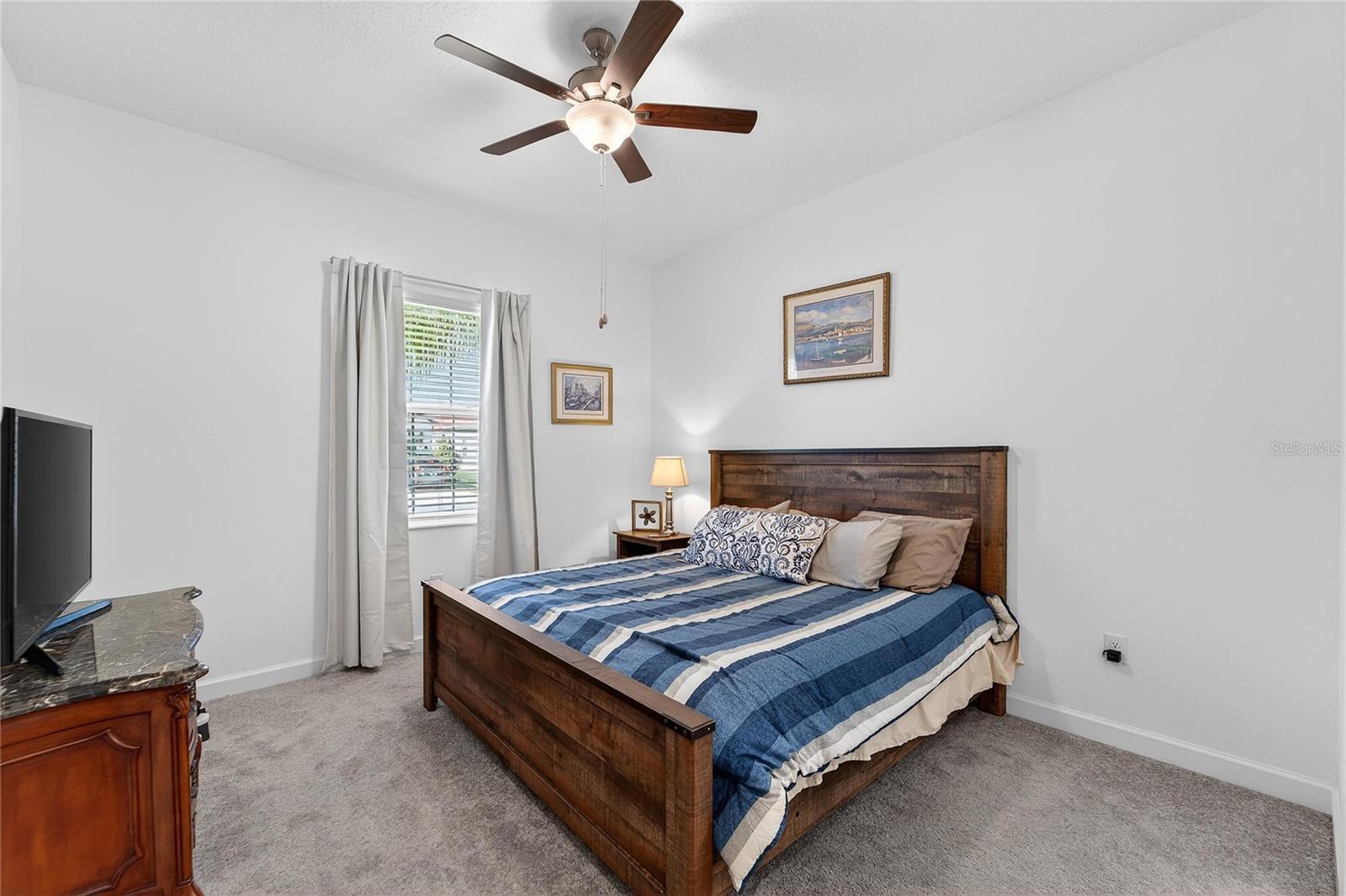 FOREST BROOKE ACTIVE ADULT PH - Residential Lease