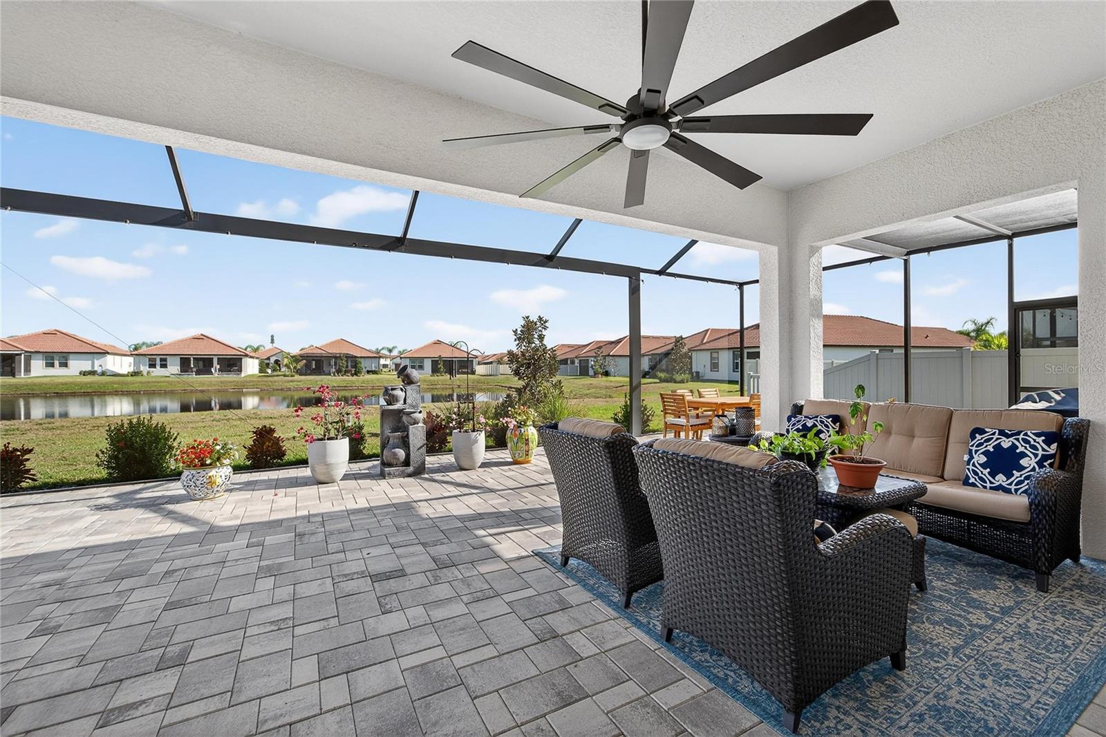 FOREST BROOKE ACTIVE ADULT PH - Residential Lease