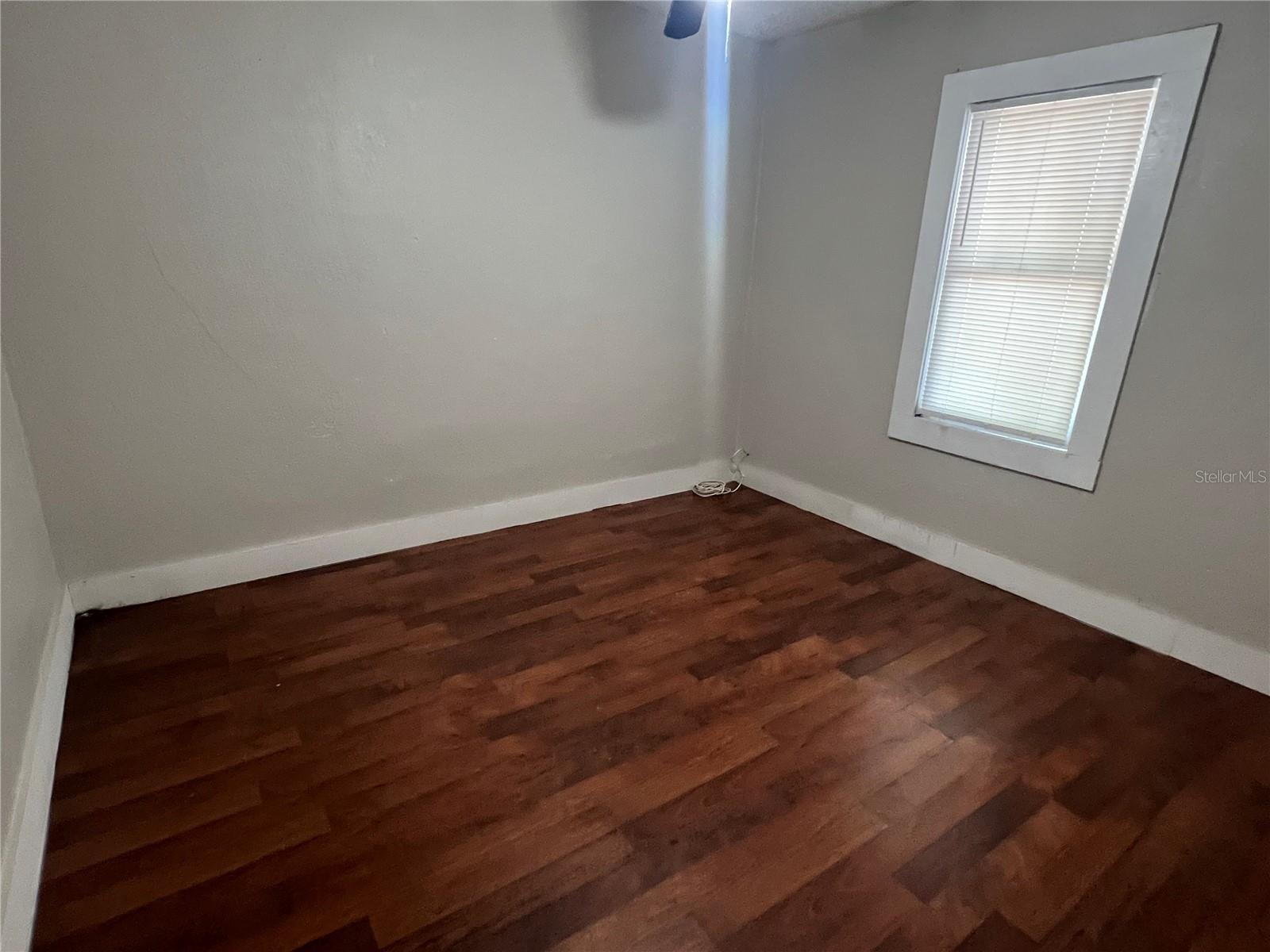 RIVERSIDE PARK NORTH - Residential