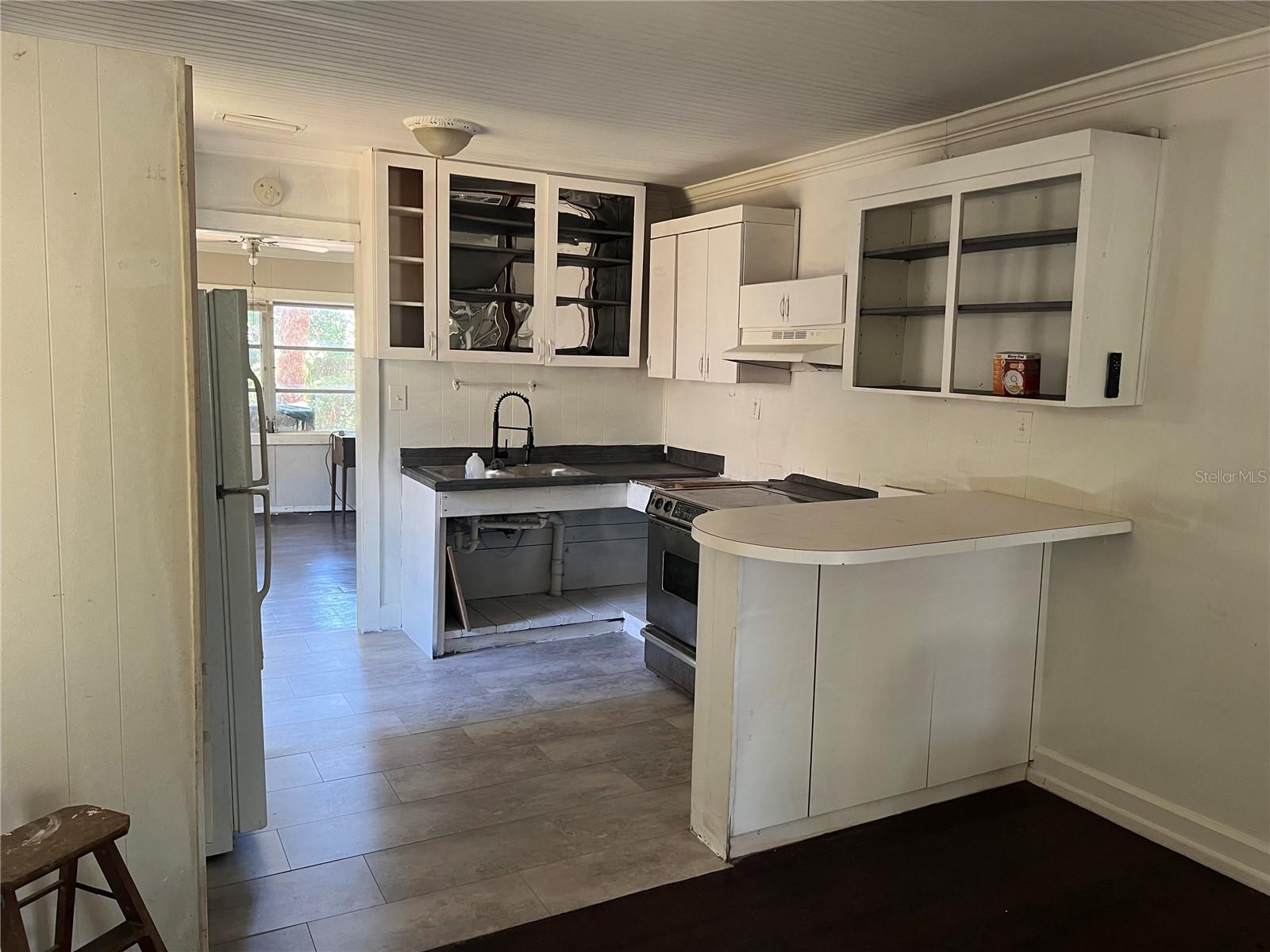 RIVERSIDE PARK NORTH - Residential
