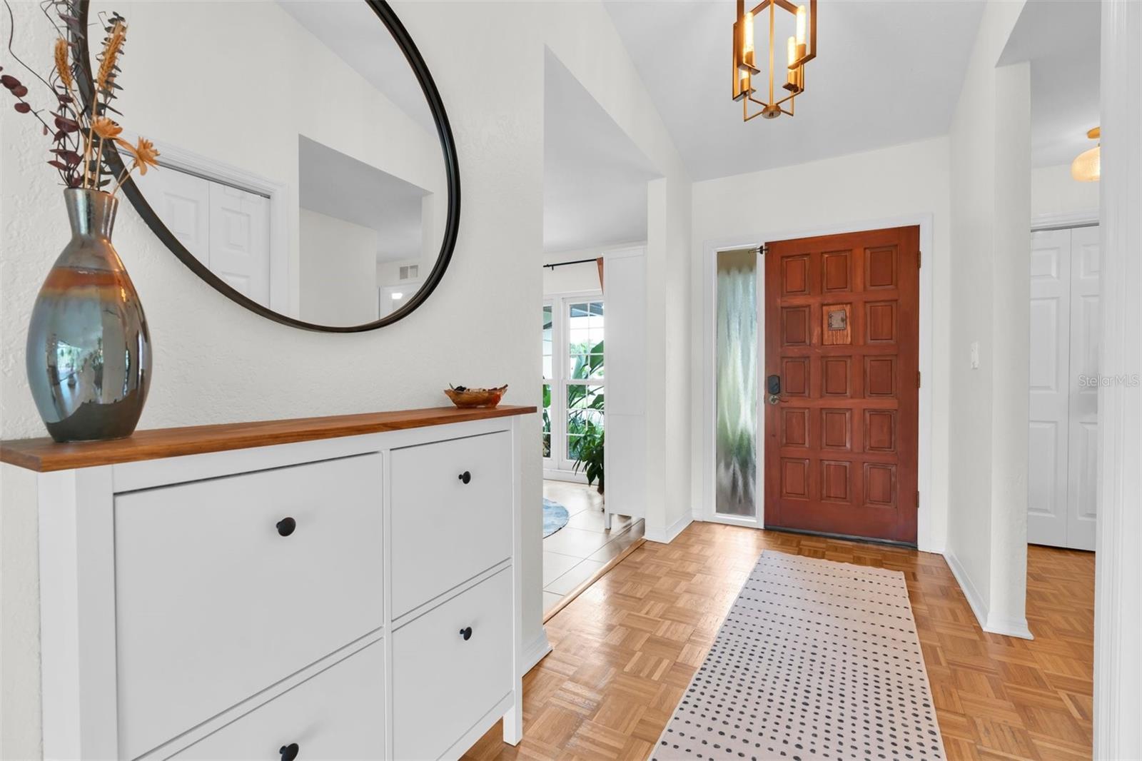 CANTERBURY CHASE - Residential