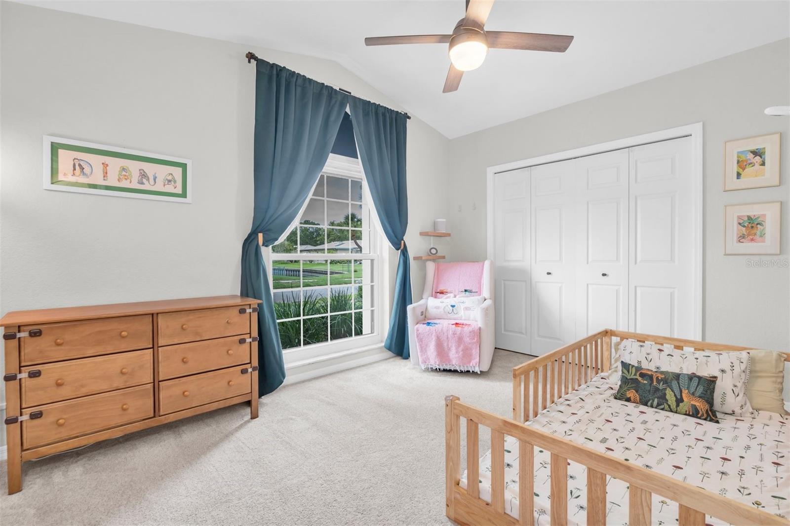 CANTERBURY CHASE - Residential