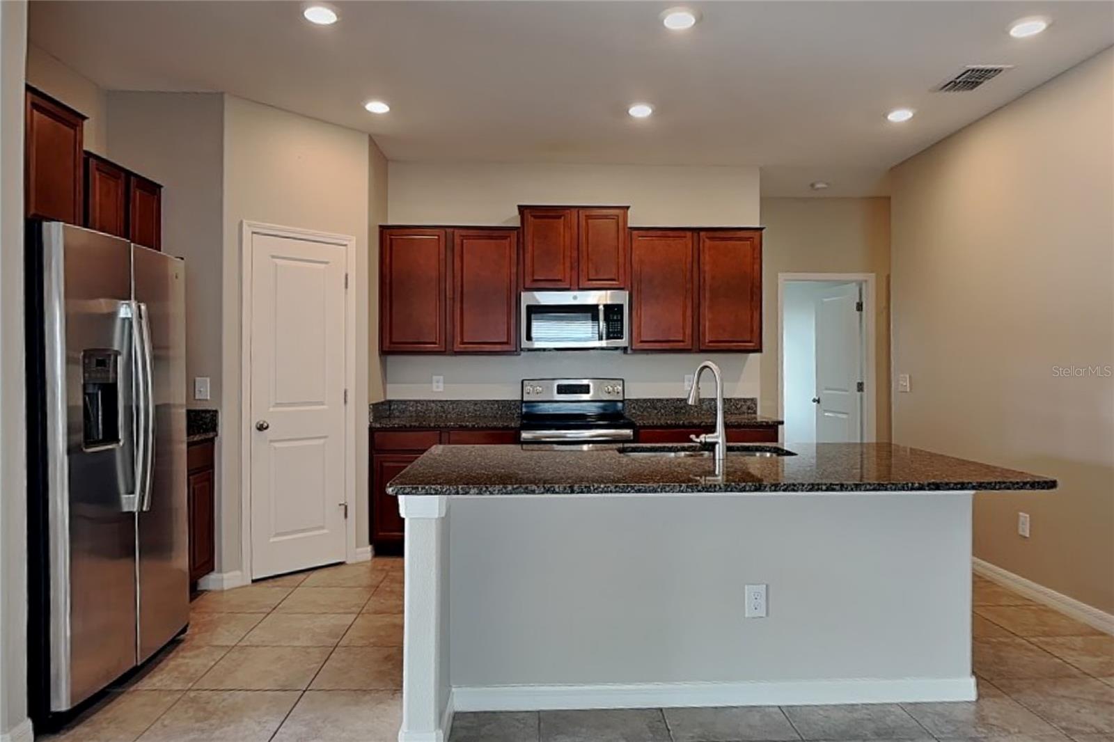 FERN HILL PH 1B - Residential Lease