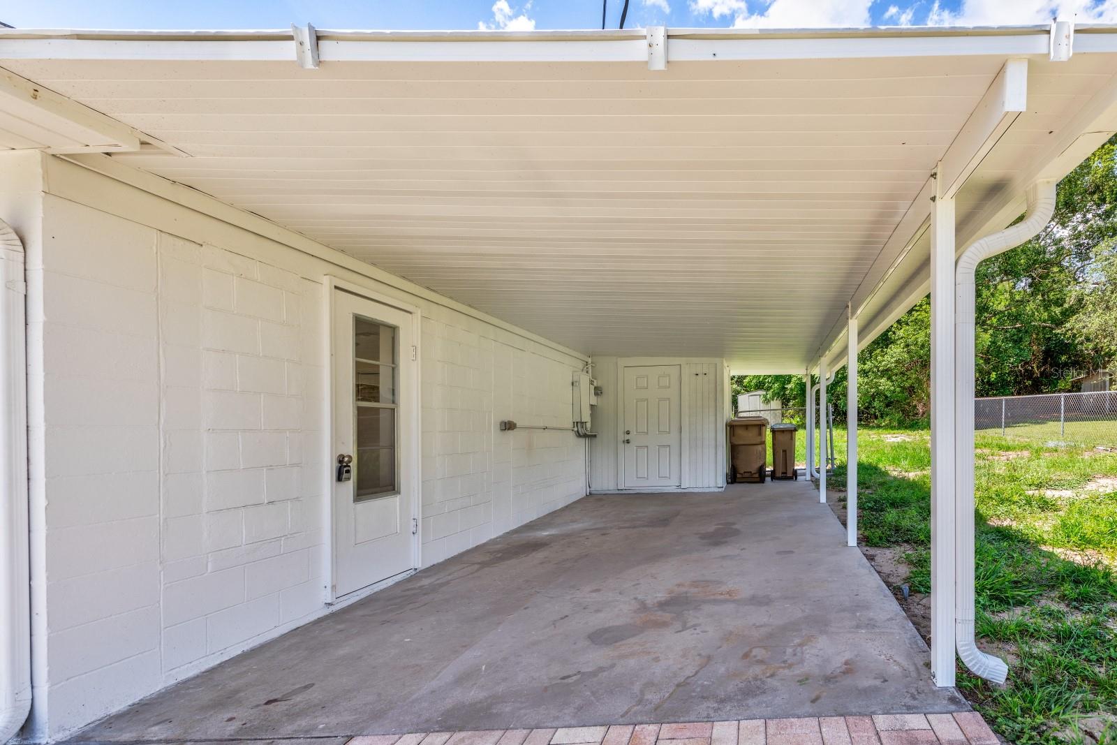 LAKE GRIFFIN HIGHLANDS - Residential