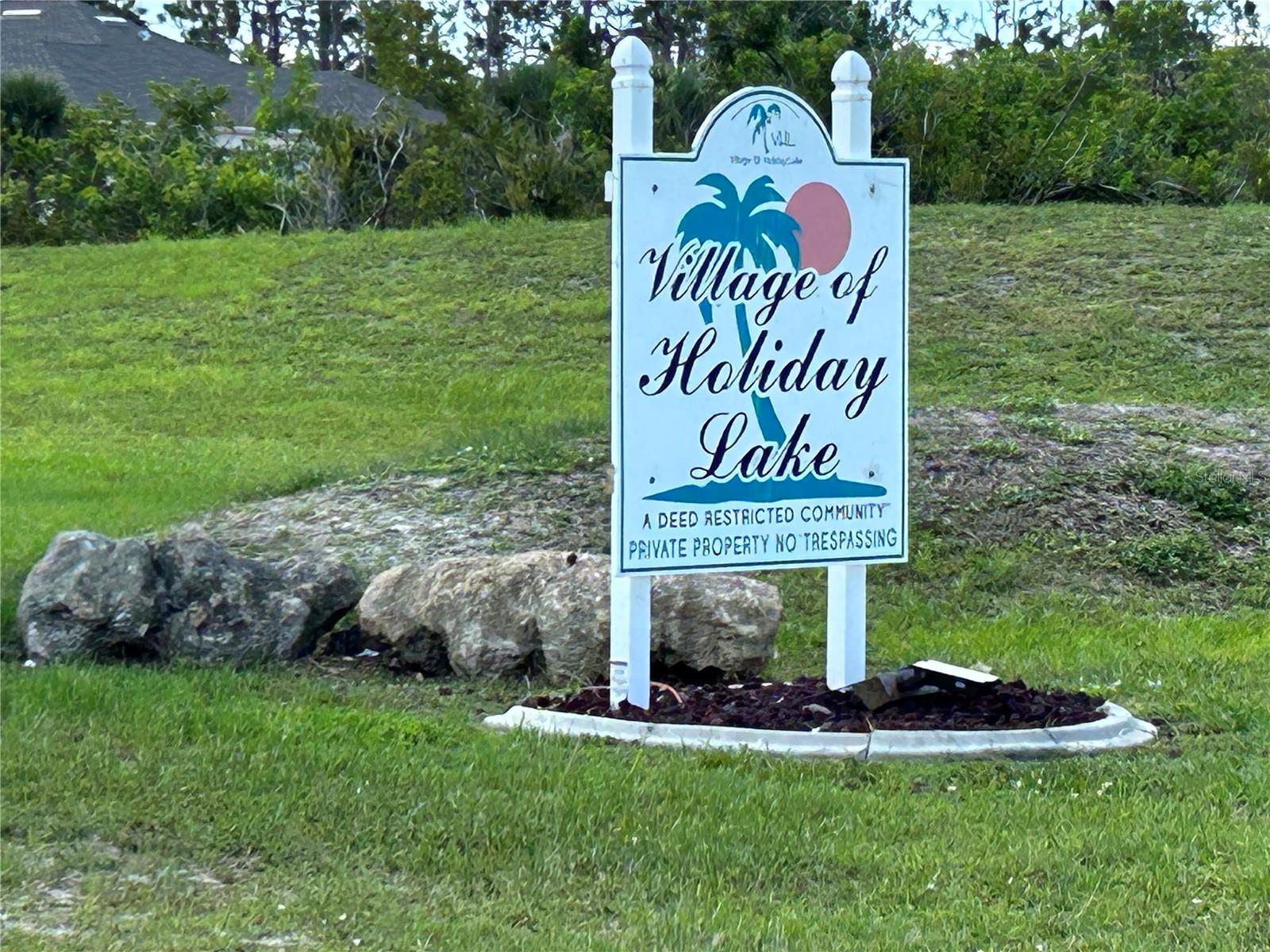 VILLAGE HOLIDAY LAKE - Land
