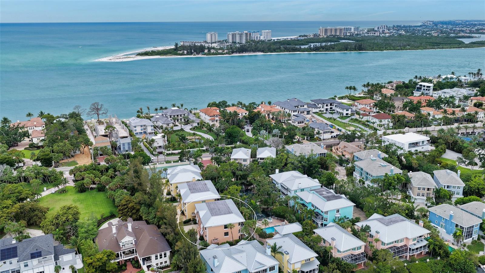 HAMILTON CLUB - Residential
