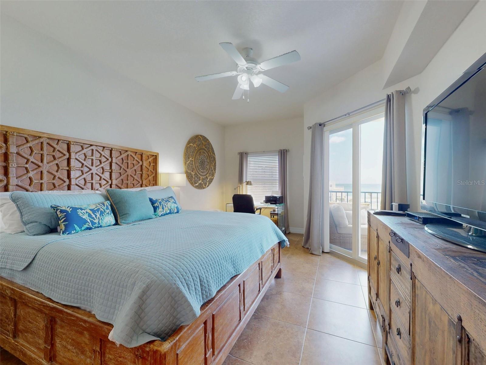OCEAN WALK/NEW SMYRNA BCH BLDG - Residential