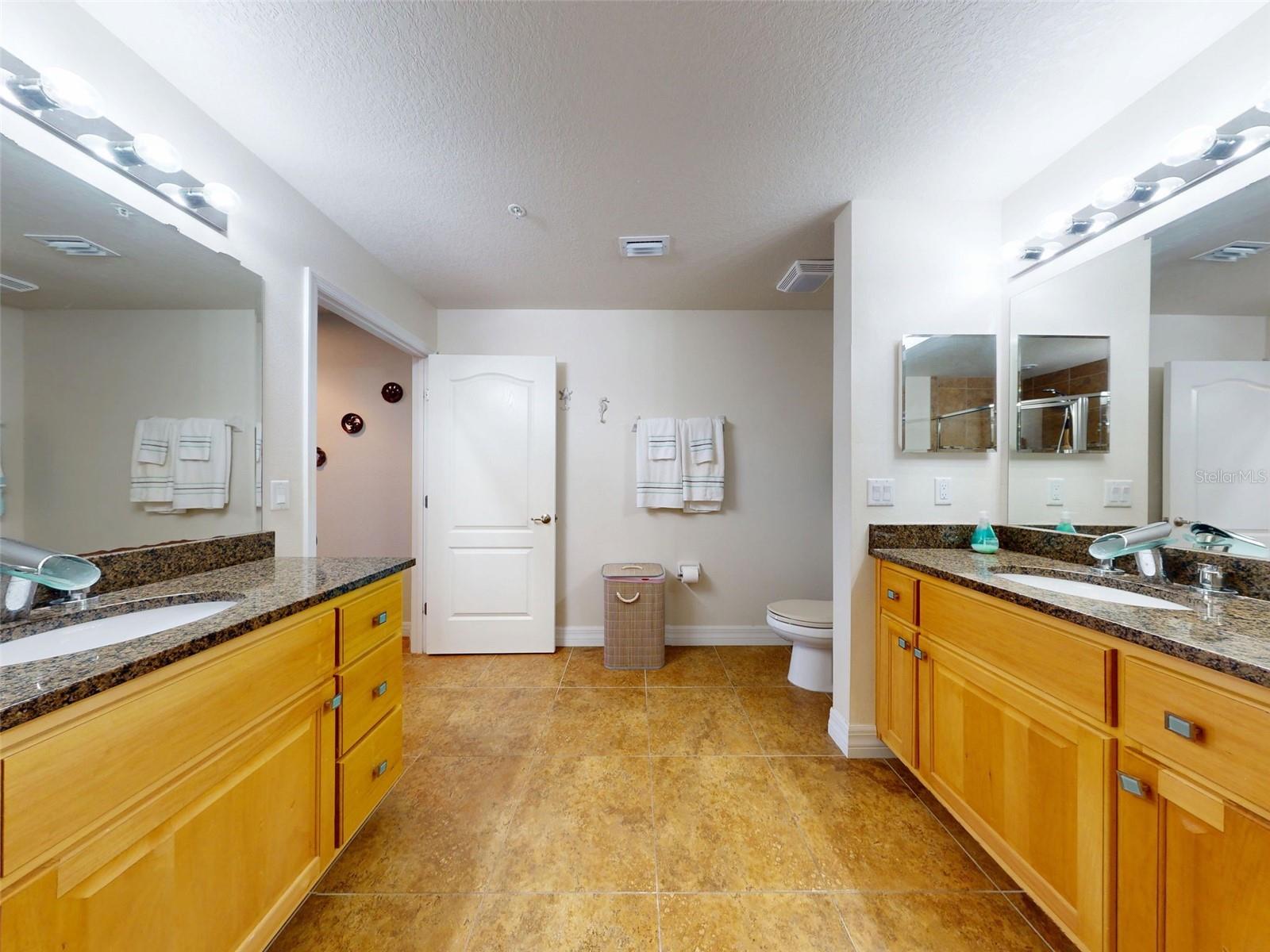 OCEAN WALK/NEW SMYRNA BCH BLDG - Residential