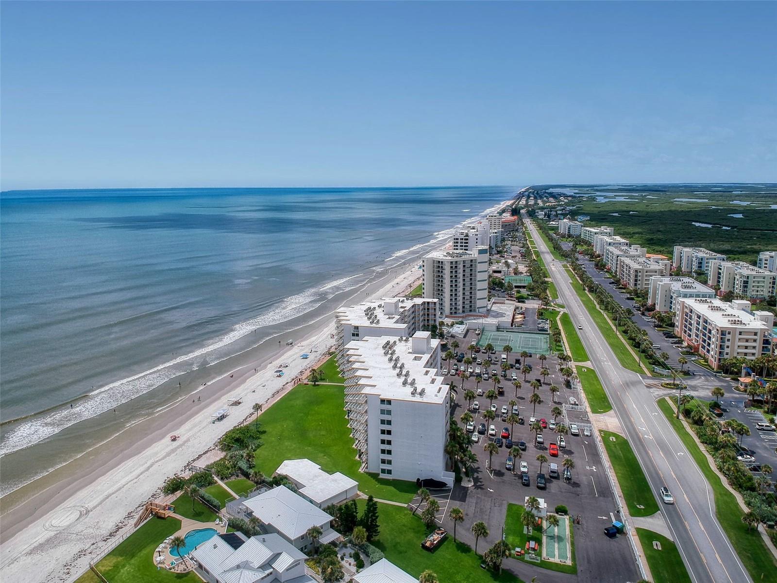 OCEAN WALK/NEW SMYRNA BCH BLDG - Residential