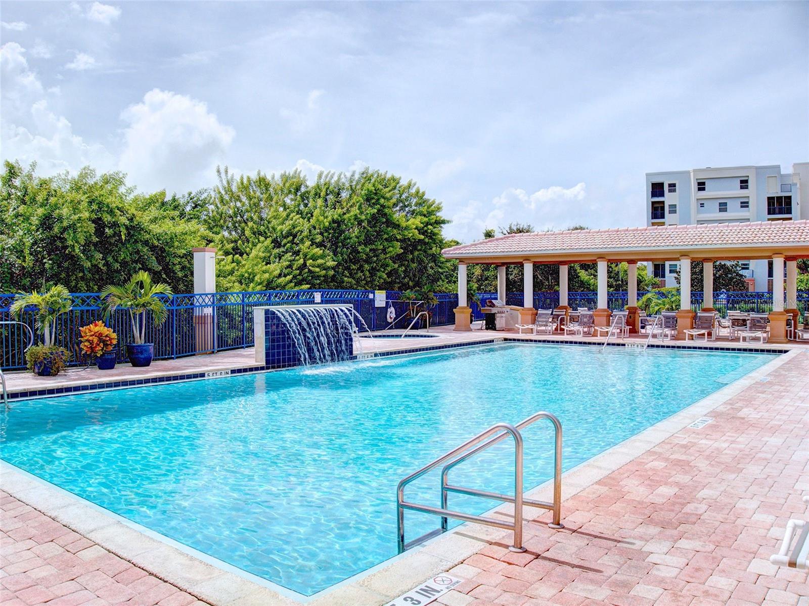 OCEAN WALK/NEW SMYRNA BCH BLDG - Residential