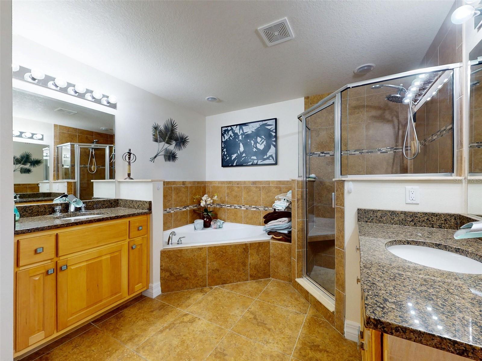OCEAN WALK/NEW SMYRNA BCH BLDG - Residential