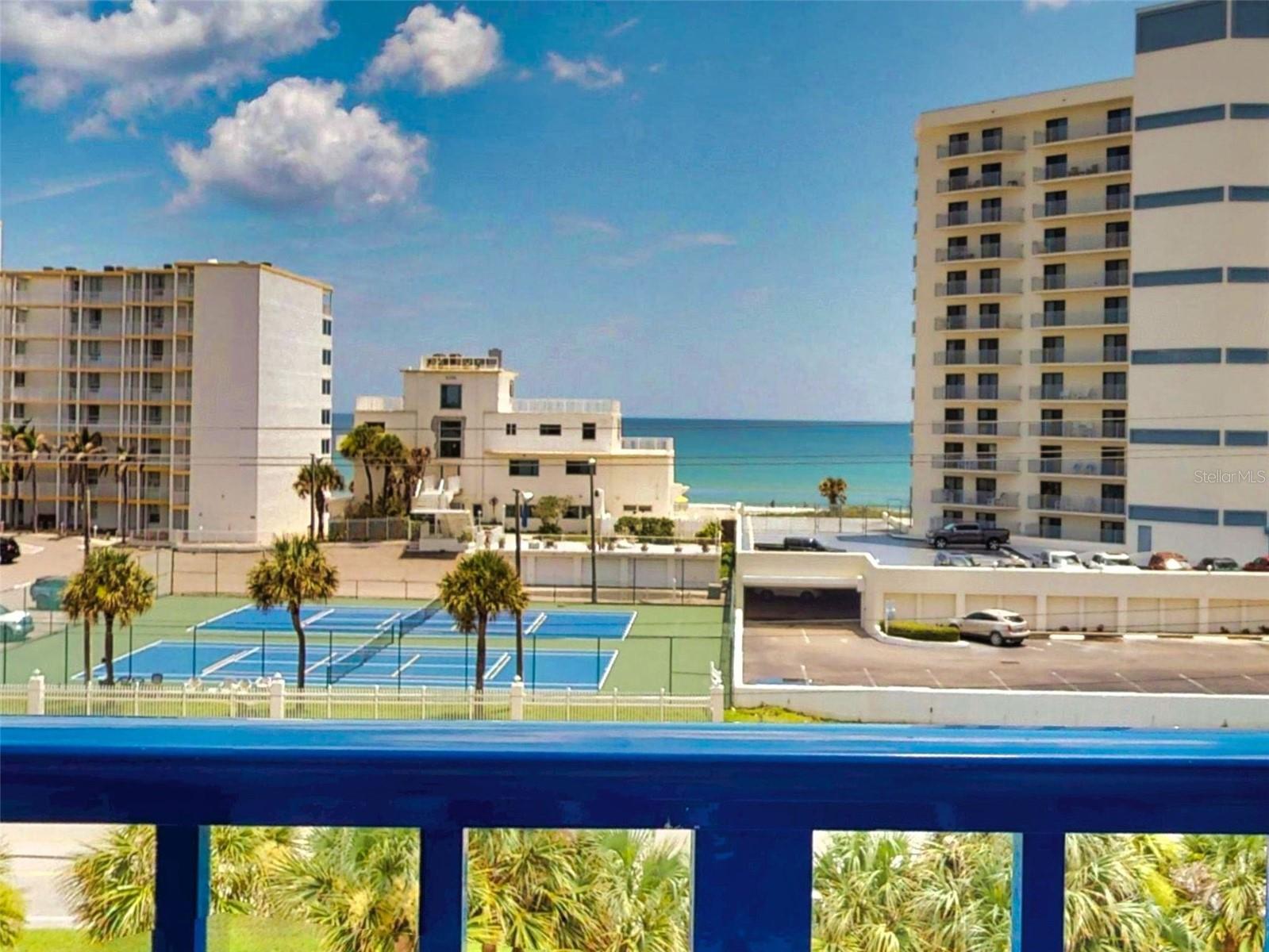 OCEAN WALK/NEW SMYRNA BCH BLDG - Residential