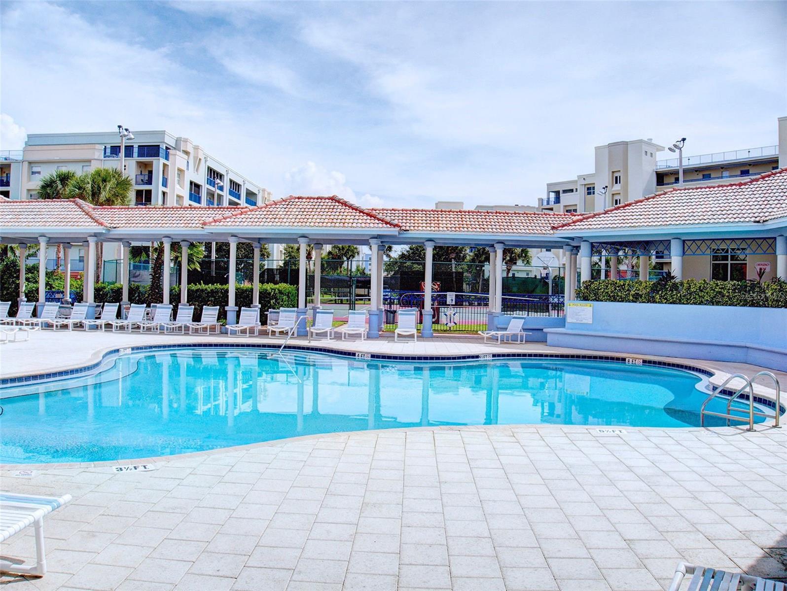 OCEAN WALK/NEW SMYRNA BCH BLDG - Residential