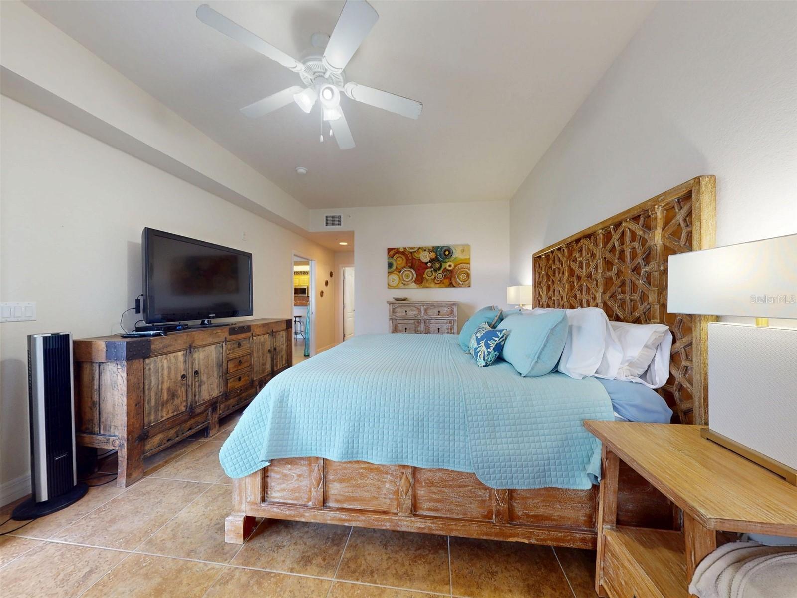 OCEAN WALK/NEW SMYRNA BCH BLDG - Residential