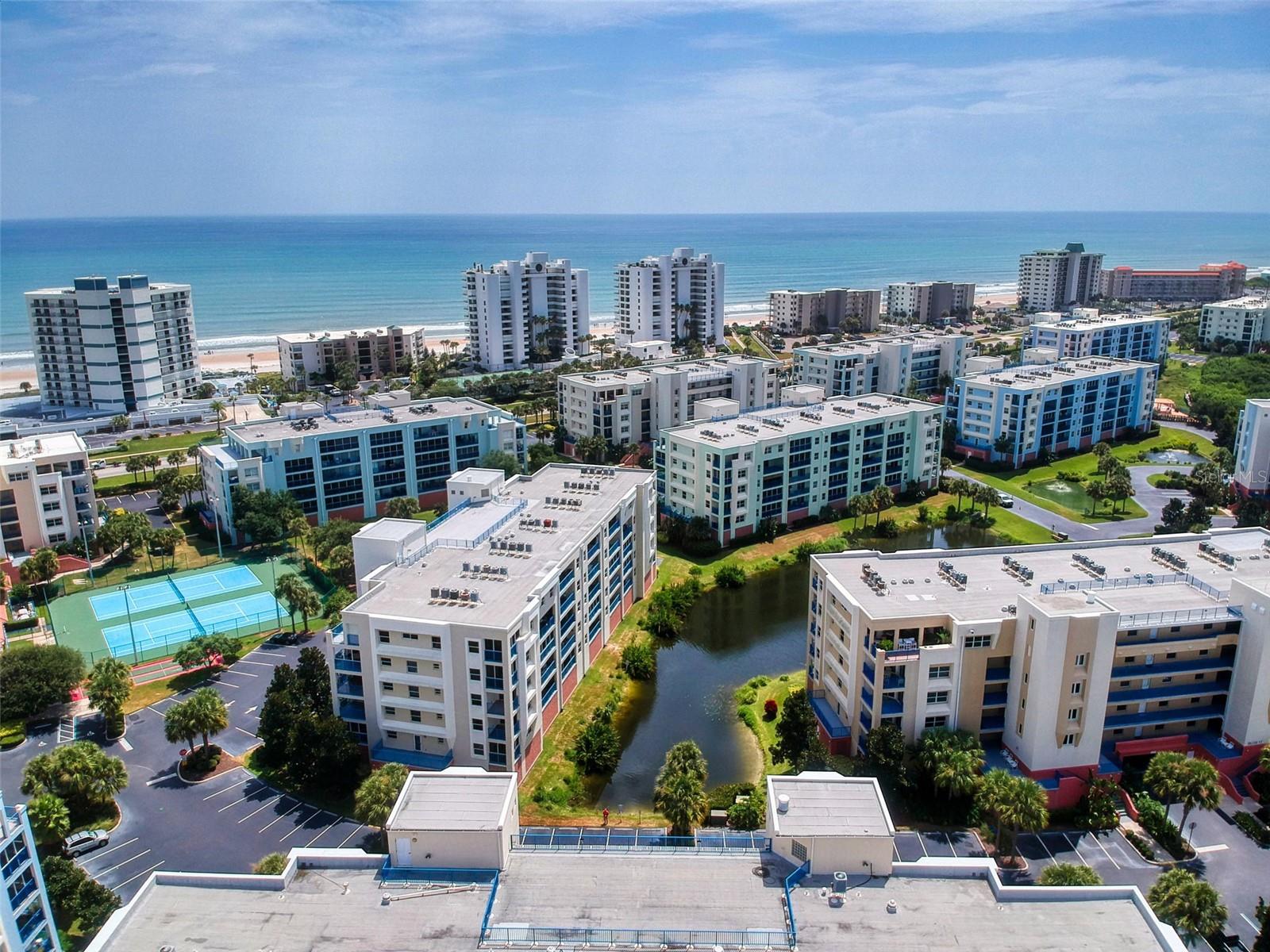 OCEAN WALK/NEW SMYRNA BCH BLDG - Residential