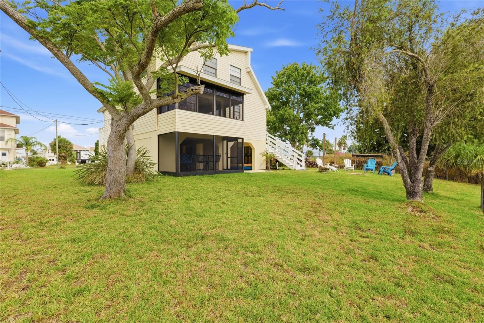 HERNANDO BEACH - Residential