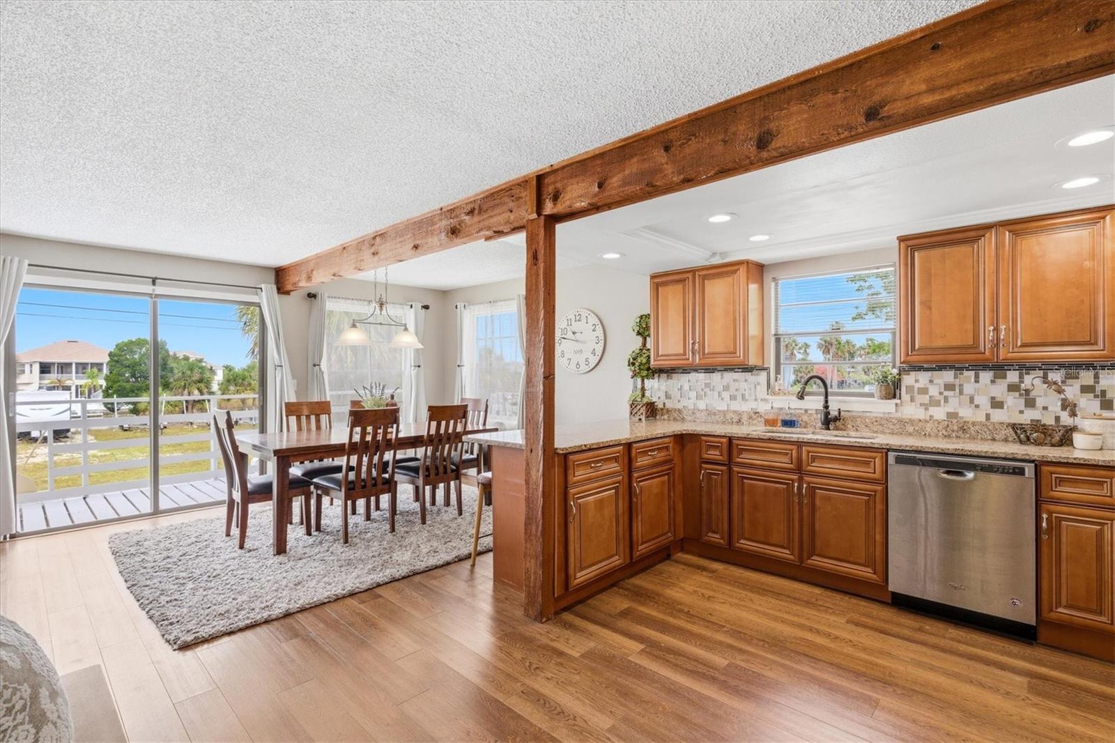 HERNANDO BEACH - Residential