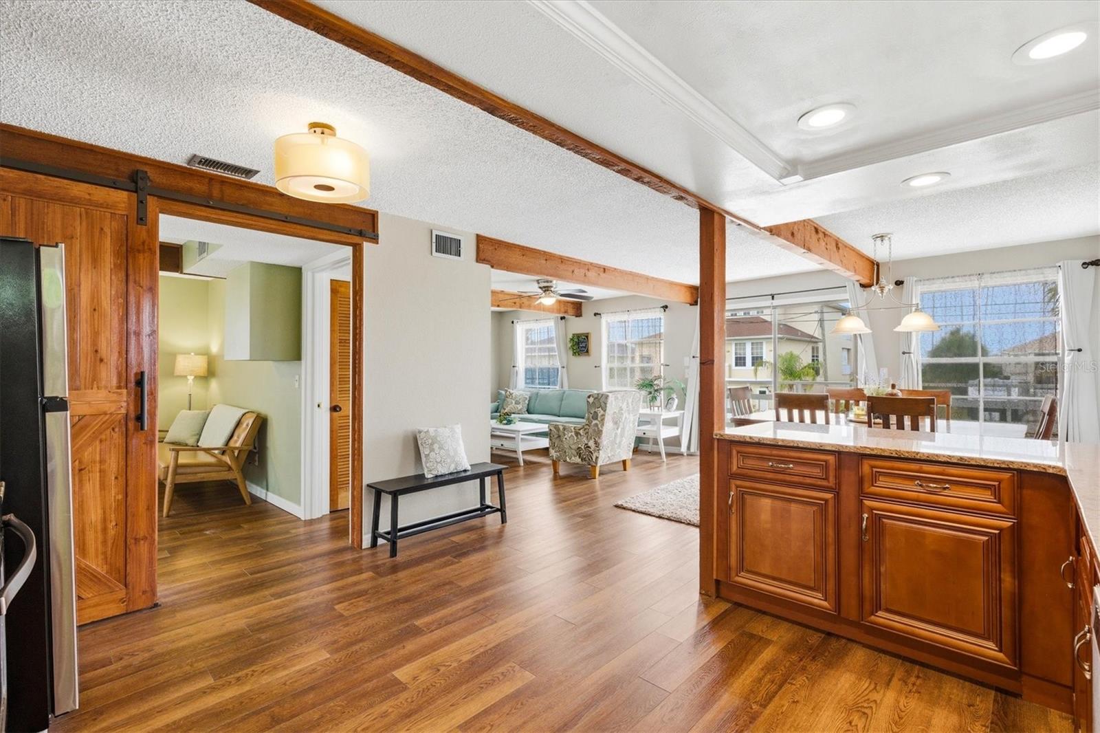 HERNANDO BEACH - Residential