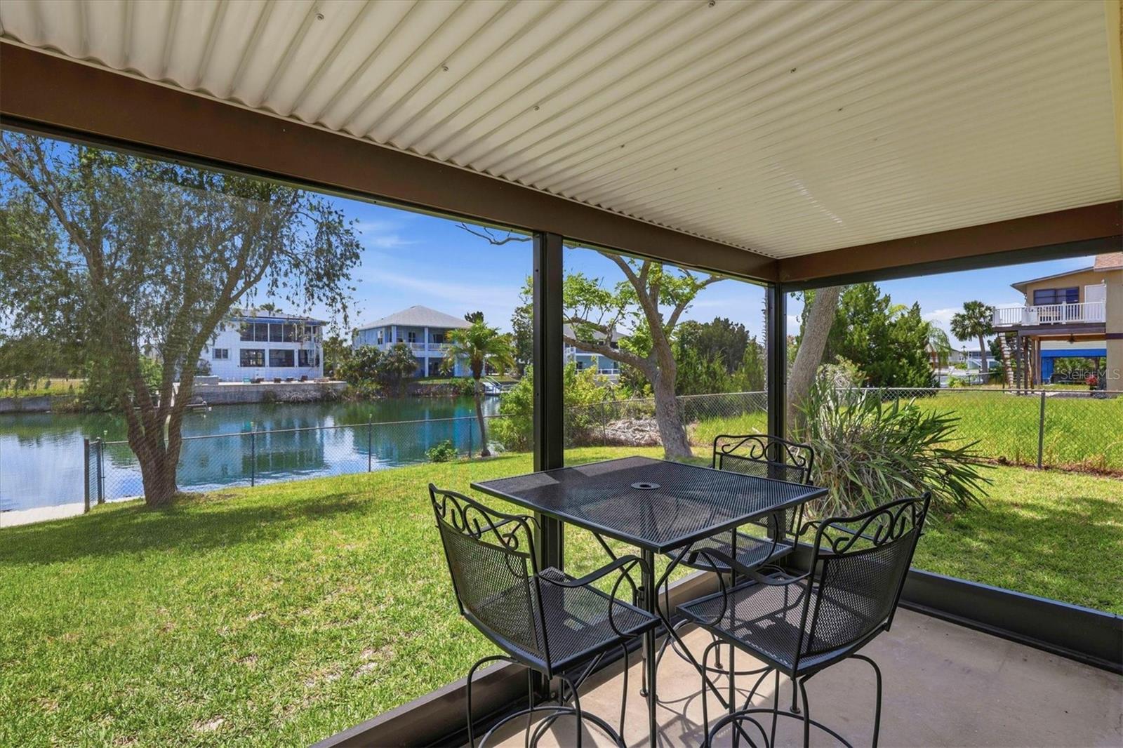 HERNANDO BEACH - Residential
