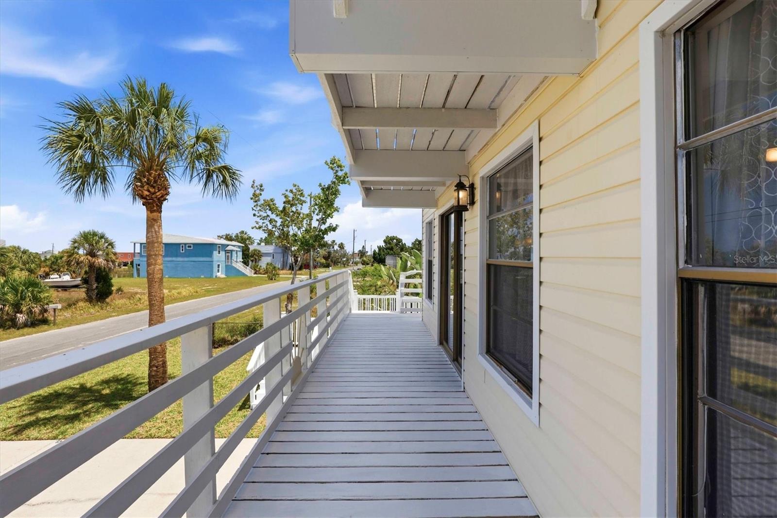 HERNANDO BEACH - Residential