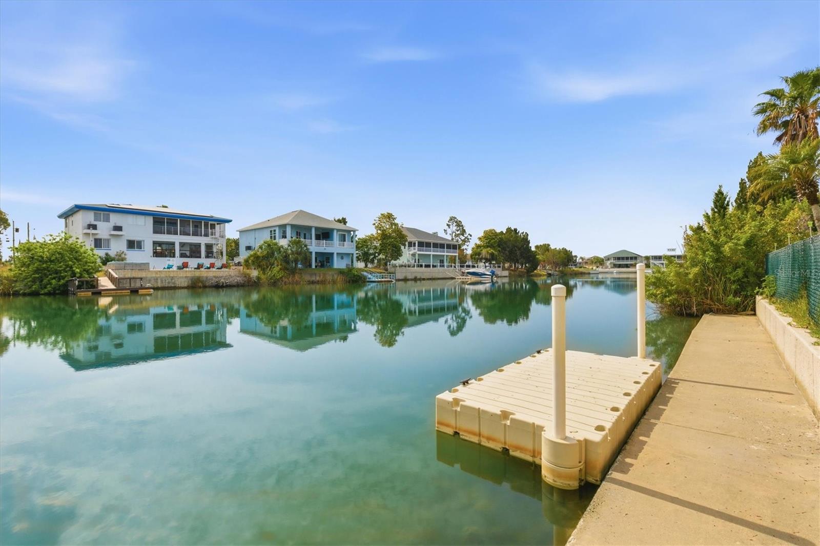 HERNANDO BEACH - Residential