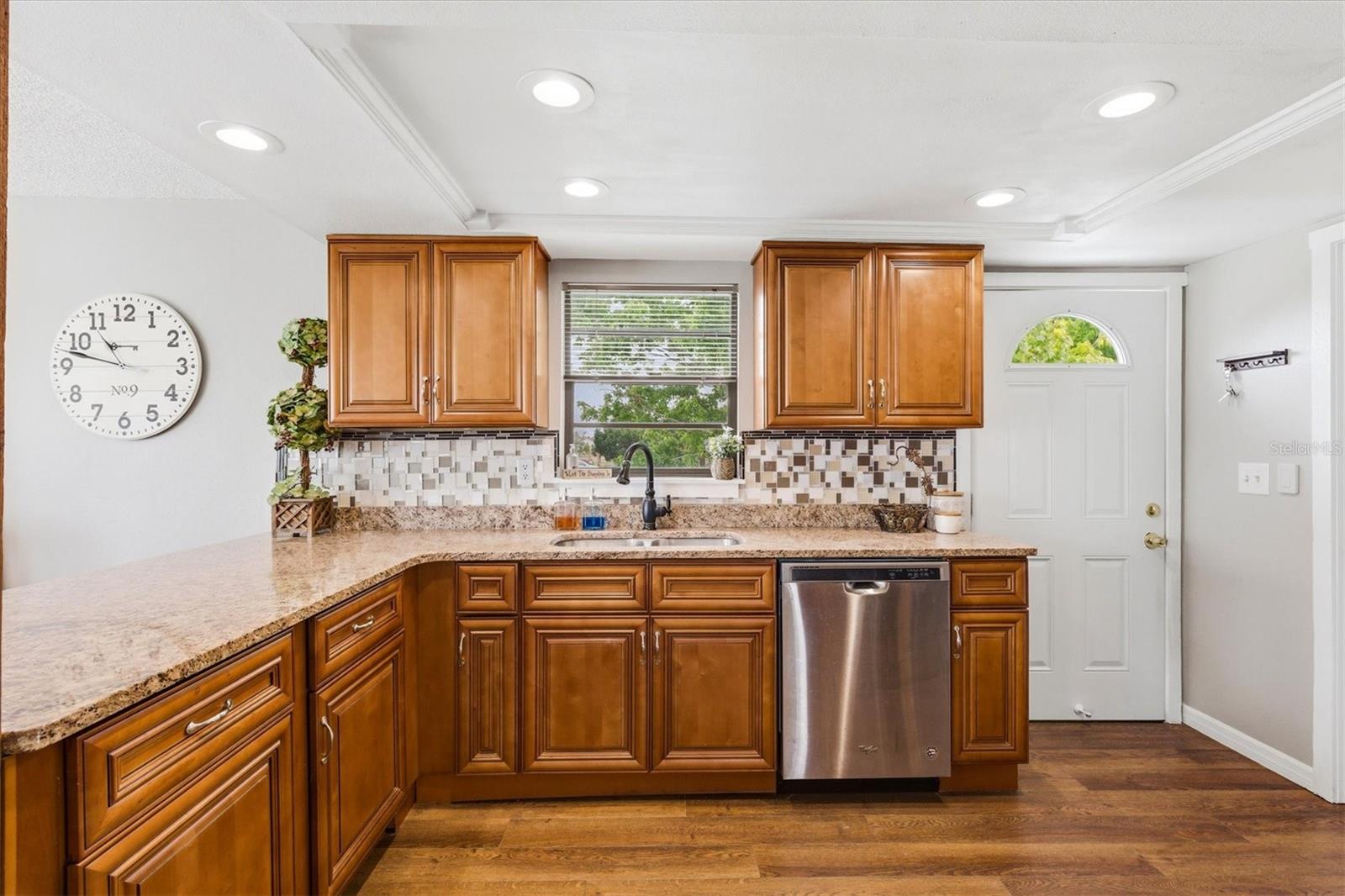 HERNANDO BEACH - Residential